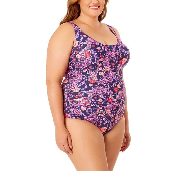 Land’s end one piece swimsuit
Full Coverage Bottom
Removable Soft Cups nwt - Picture 5 of 6